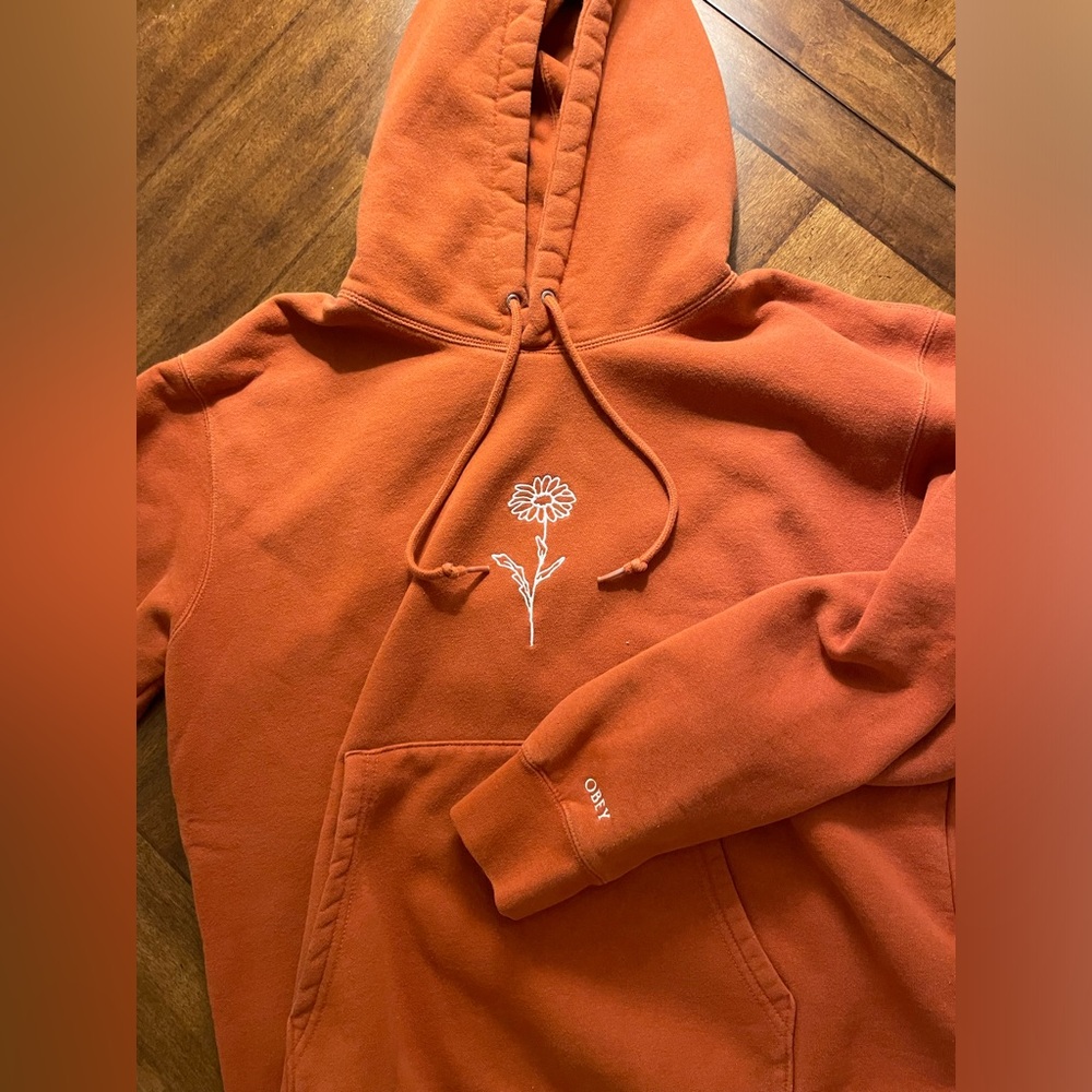 Obey Women’s burnt orange hoodie